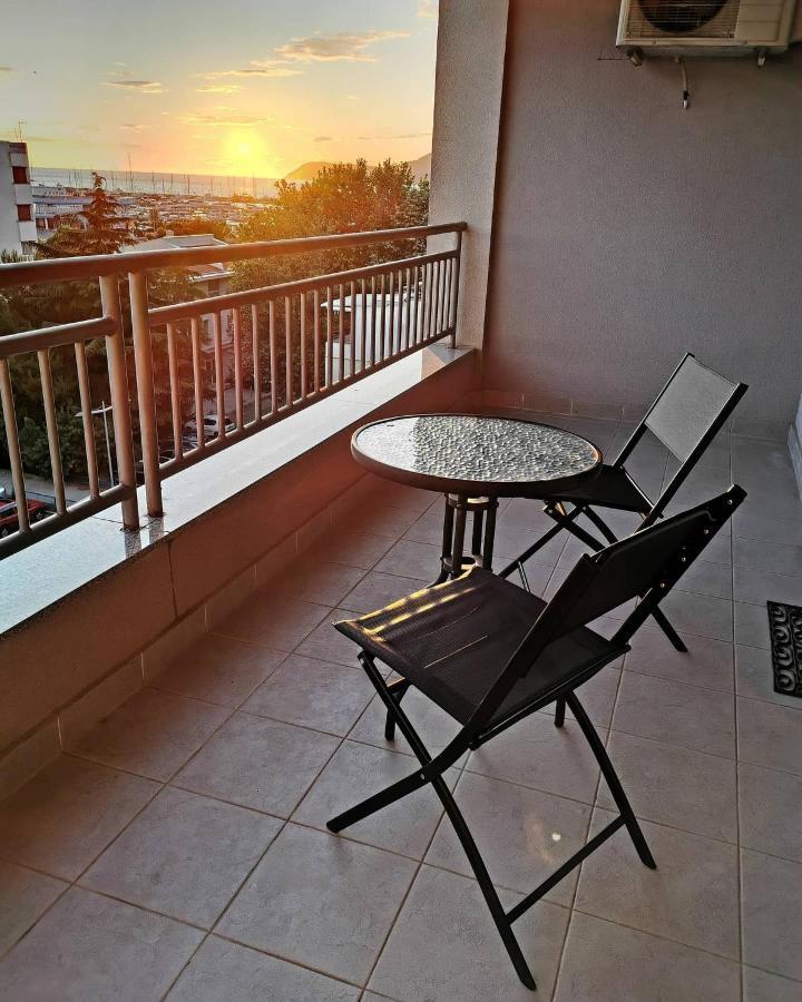 بار Apartment Stefano المظهر الخارجي الصورة
